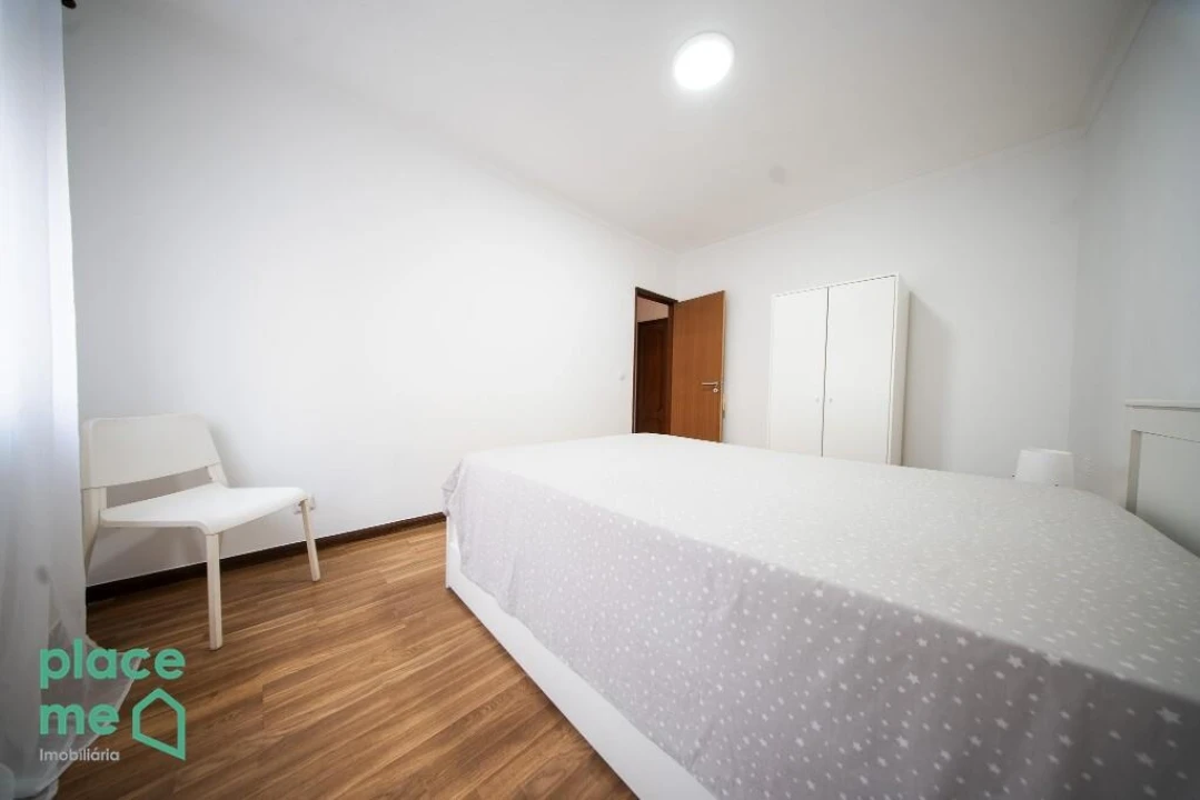 Apartamento T1 para Arrendamento em São Vitor (Braga) Foto 11