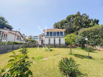 Moradia T3 para Venda em São Martinho