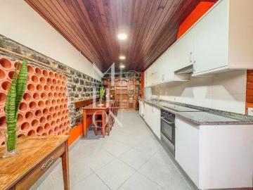 Moradia T3 para Venda em São Martinho