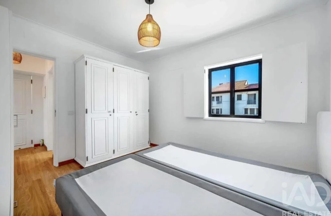 Apartamento T2 para Venda em Quarteira Foto 7