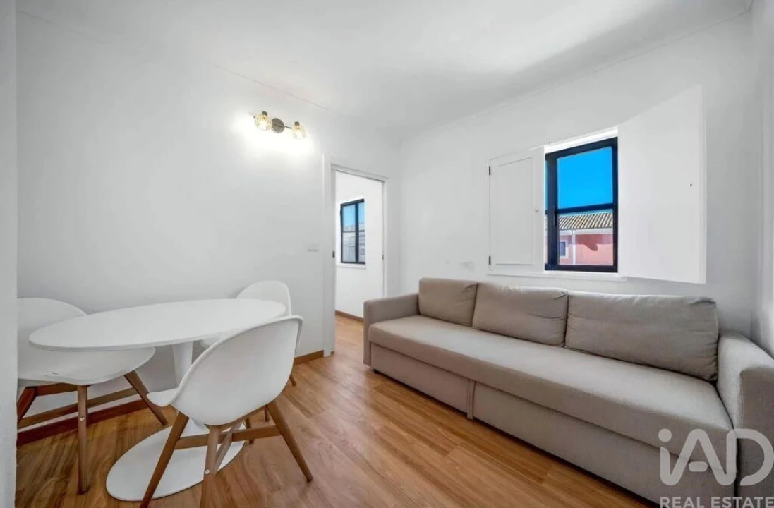 Apartamento T2 para Venda em Quarteira Foto 1