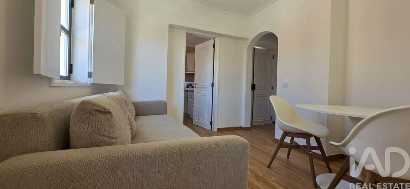 Apartamento T2 para Venda em Quarteira Foto 12