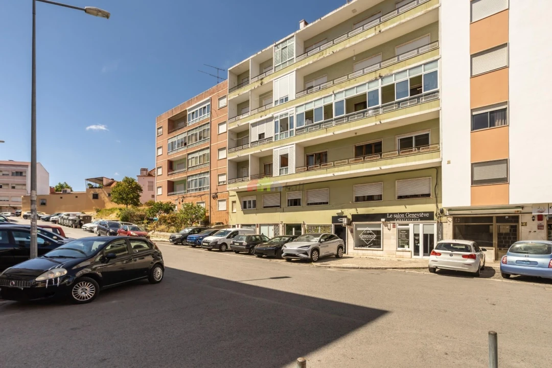 Apartamento T3 para Venda em Odivelas Foto 17