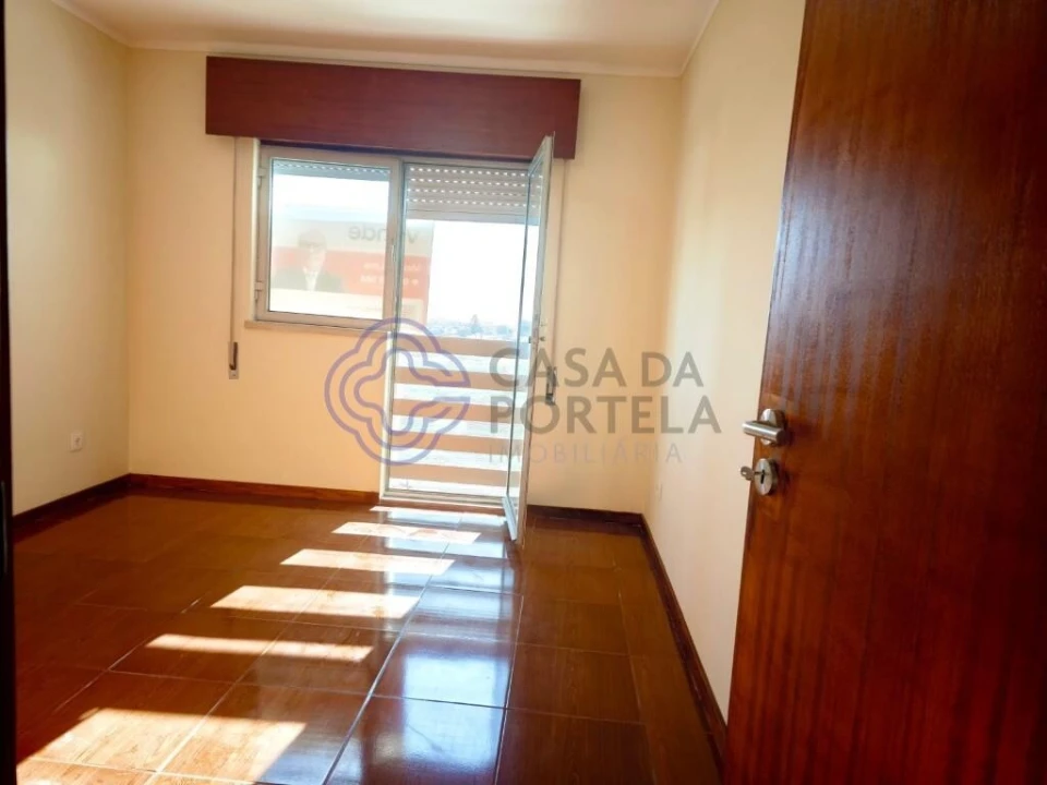 Apartamento T3 para Venda em Vilar de Andorinho Foto 21