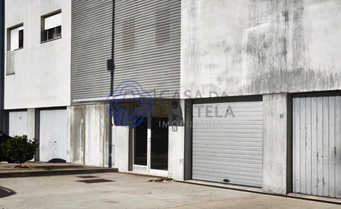 Apartamento T3 para Venda em Vilar de Andorinho Foto 2