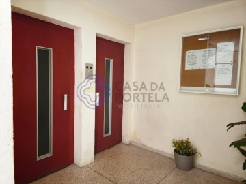 Apartamento T3 para Venda em Vilar de Andorinho