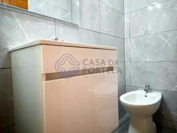 Apartamento T3 para Venda em Vilar de Andorinho