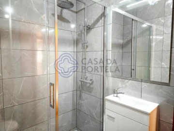 Apartamento T3 para Venda em Vilar de Andorinho