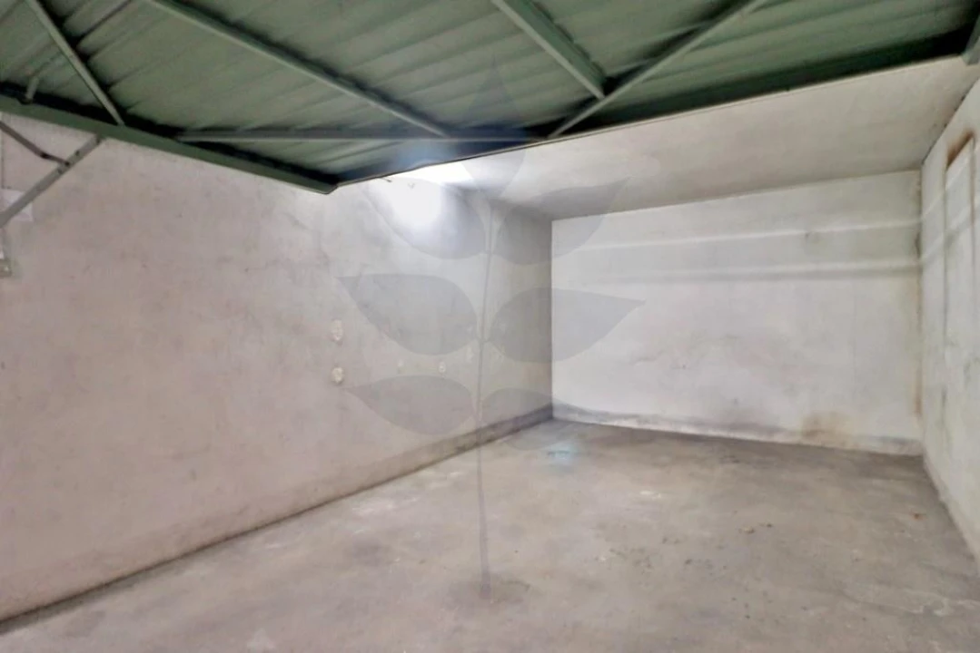 Garagem para Venda em Braga (São José de São Lázaro e São João do Souto) Foto 8