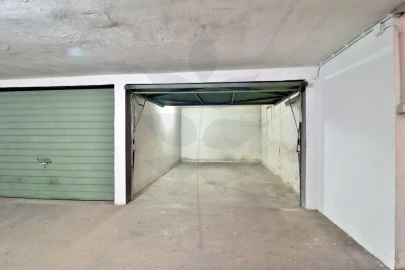 Garagem para Venda em Braga (São José de São Lázaro e São João do Souto)