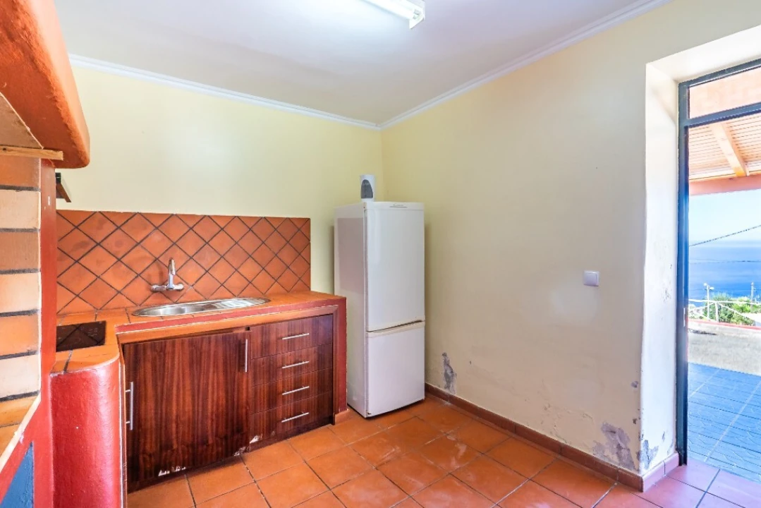 Moradia T1 para Venda em Canhas Foto 14
