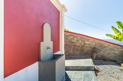 Moradia T1 para Venda em Canhas