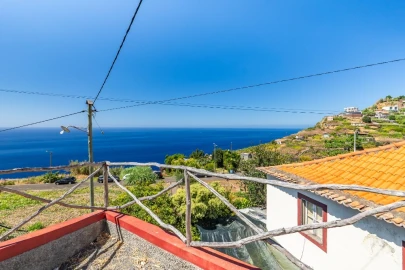 Moradia T1 para Venda em Canhas