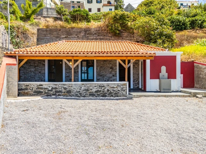 Moradia T1 para Venda em Canhas Foto 42