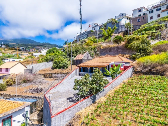 Moradia T1 para Venda em Canhas Foto 37