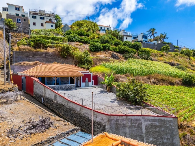 Moradia T1 para Venda em Canhas Foto 40