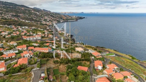 Terreno para Venda em Santa Cruz