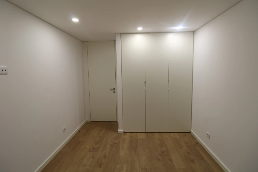 Apartamento T2 para Arrendamento em Costa Foto 14