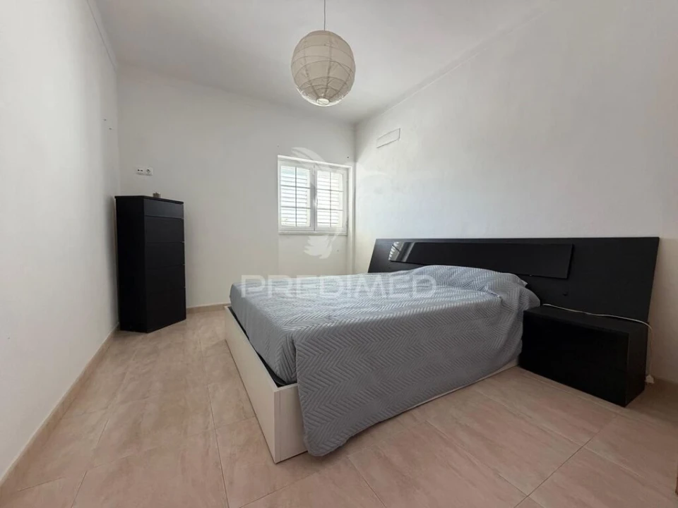 Apartamento T5 para Venda em São João Baptista Foto 13