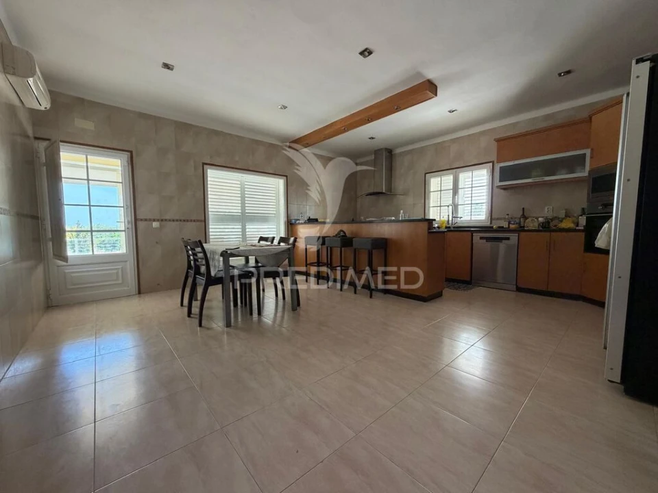 Apartamento T5 para Venda em São João Baptista Foto 5