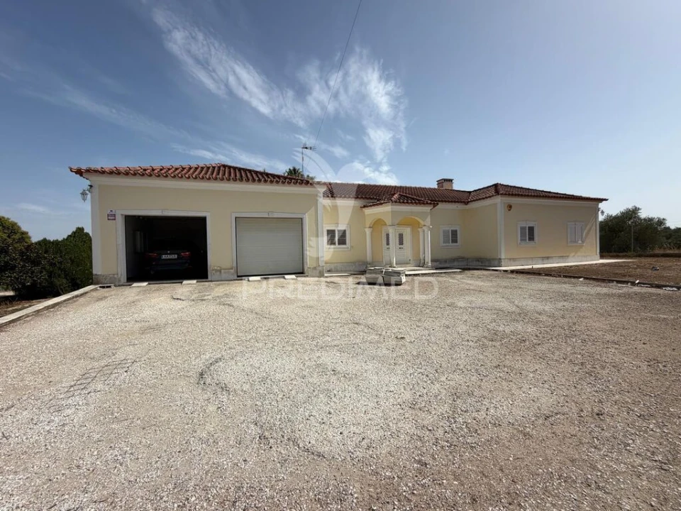 Apartamento T5 para Venda em São João Baptista Foto 1