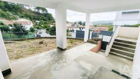 Moradia T4 para Venda em Vila Nova de Cerveira e Lovelhe