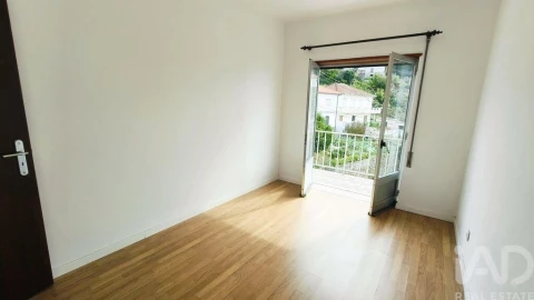 Moradia T4 para Venda em Vila Nova de Cerveira e Lovelhe