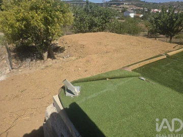 Moradia T4 para Venda em Castanheira do Ribatejo e Cachoeiras