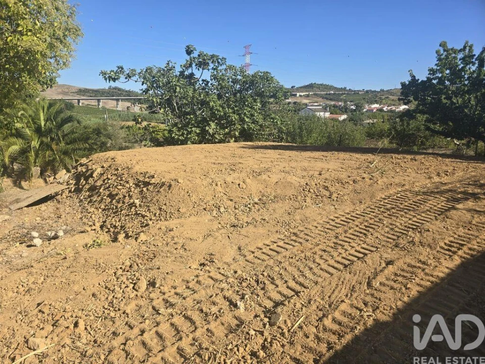 Moradia T4 para Venda em Castanheira do Ribatejo e Cachoeiras Foto 17