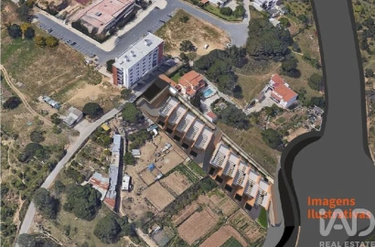 Terreno para Venda em Quarteira