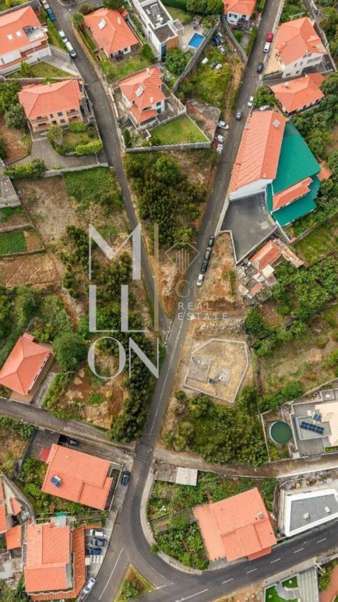 Terreno para Venda em Santa Cruz