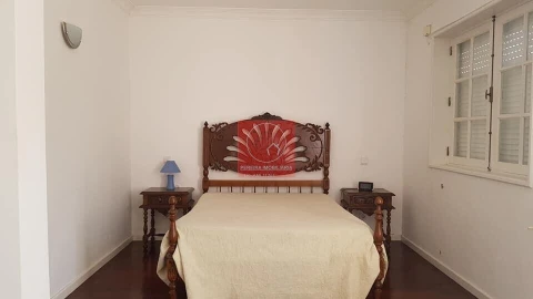 Moradia T5 para Venda em Apúlia e Fão