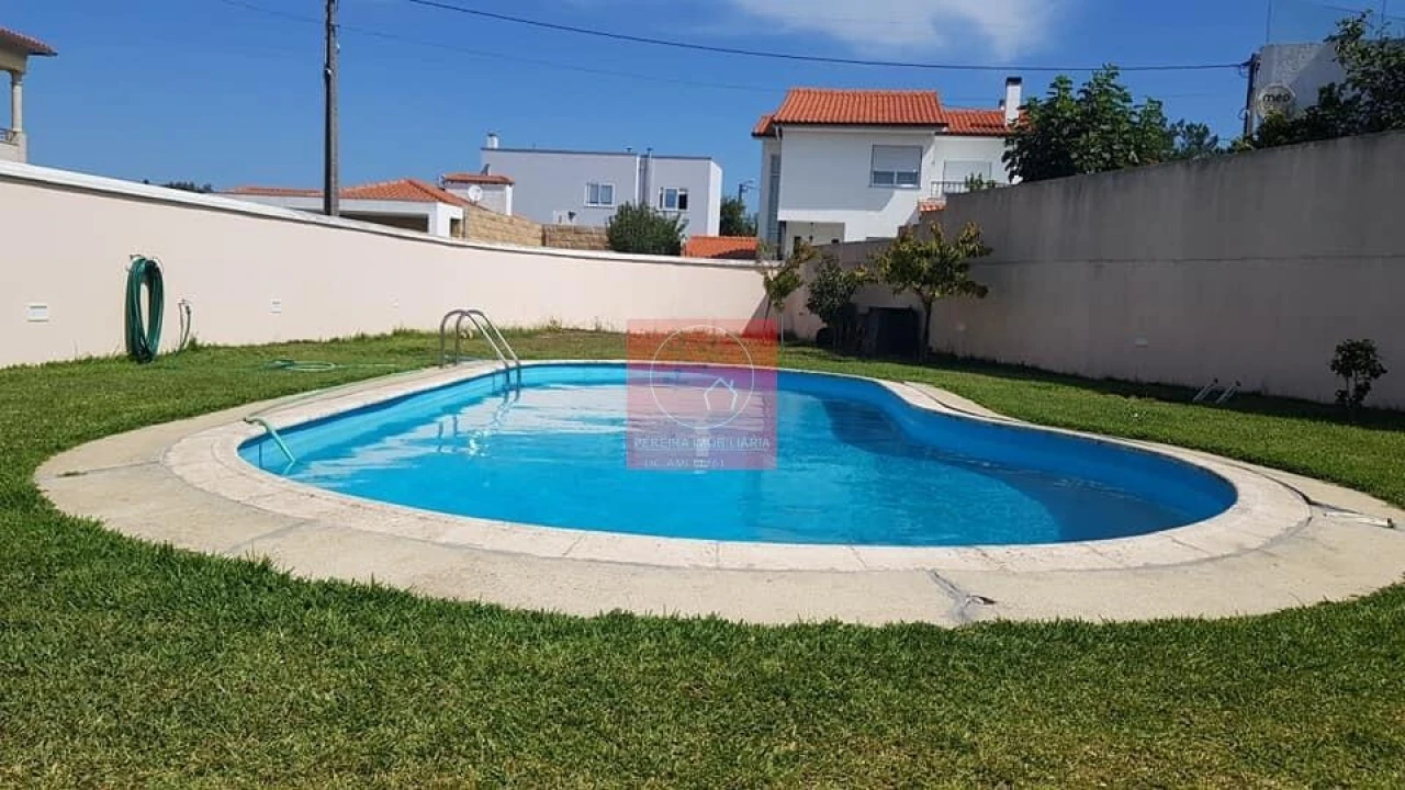 Moradia T5 para Venda em Apúlia e Fão Foto 13