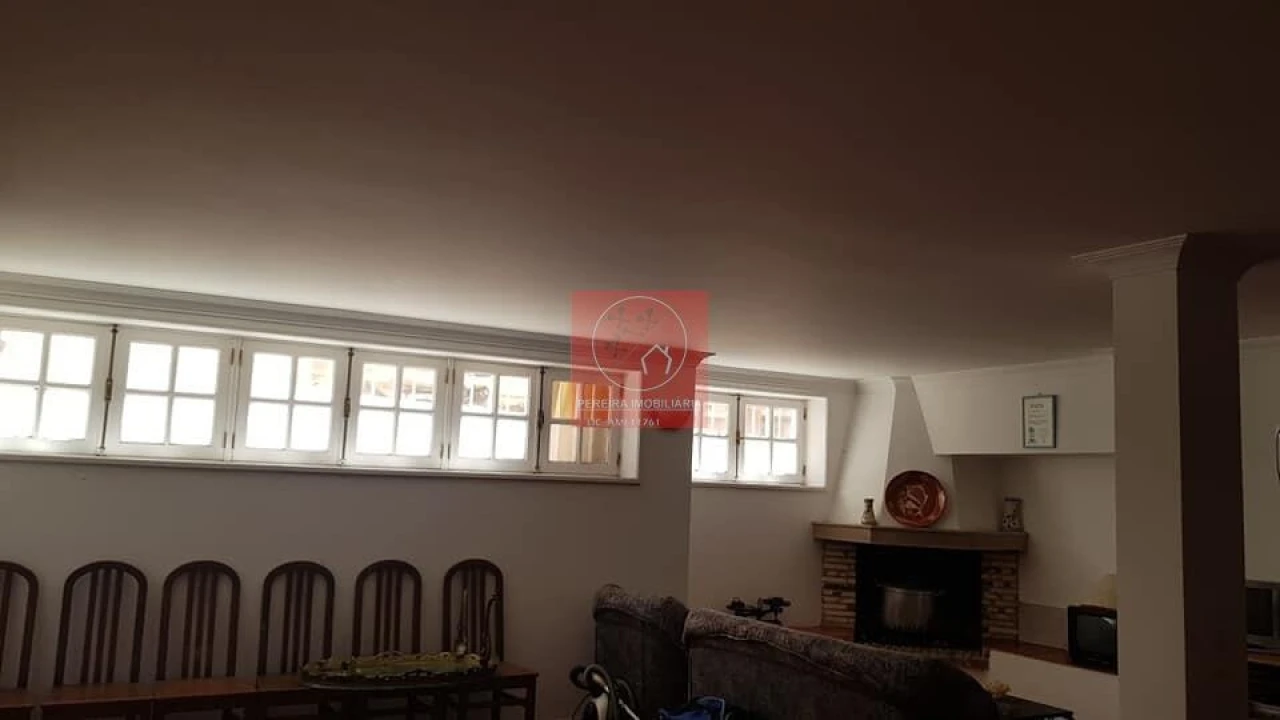 Moradia T5 para Venda em Apúlia e Fão Foto 4
