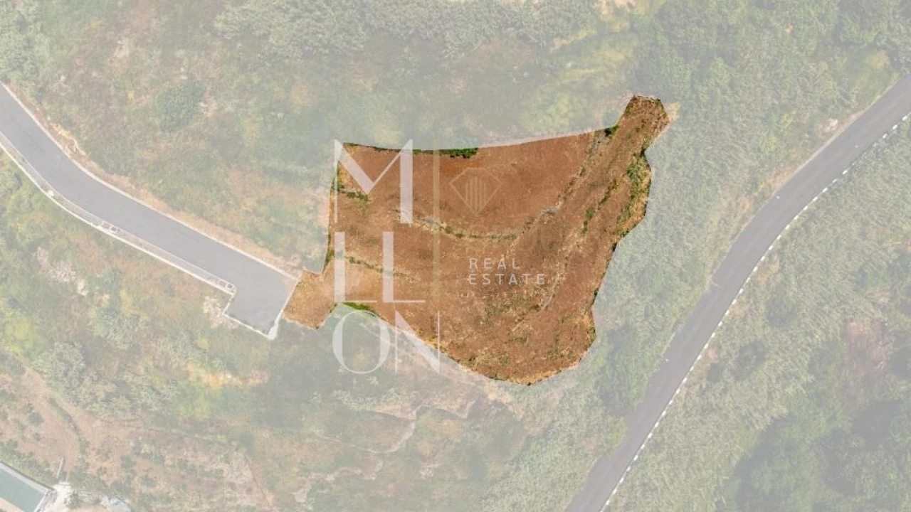 Terreno para Venda em Fajã da Ovelha Foto 7