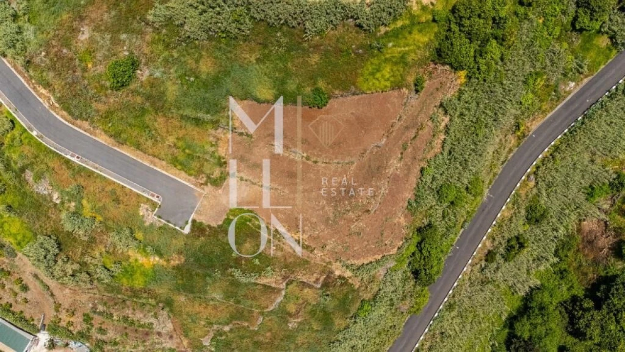 Terreno para Venda em Fajã da Ovelha Foto 8
