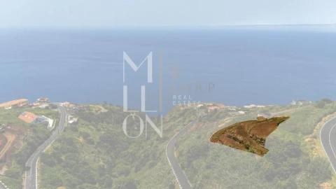 Terreno para Venda em Fajã da Ovelha
