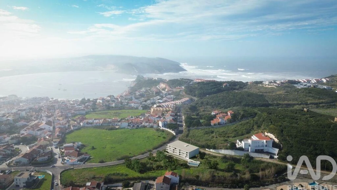 Apartamento T2 para Venda em São Martinho do Porto Foto 2