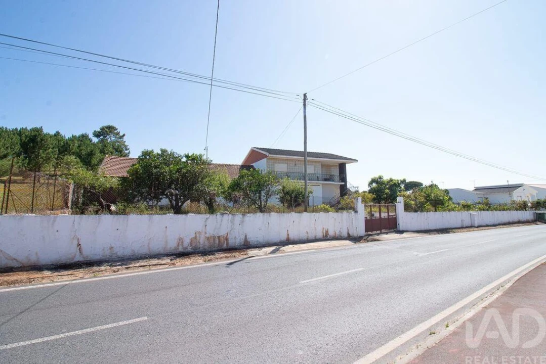 Moradia T3 para Venda em Lamas e Cercal Foto 7