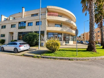 Loja para Venda em Madalena