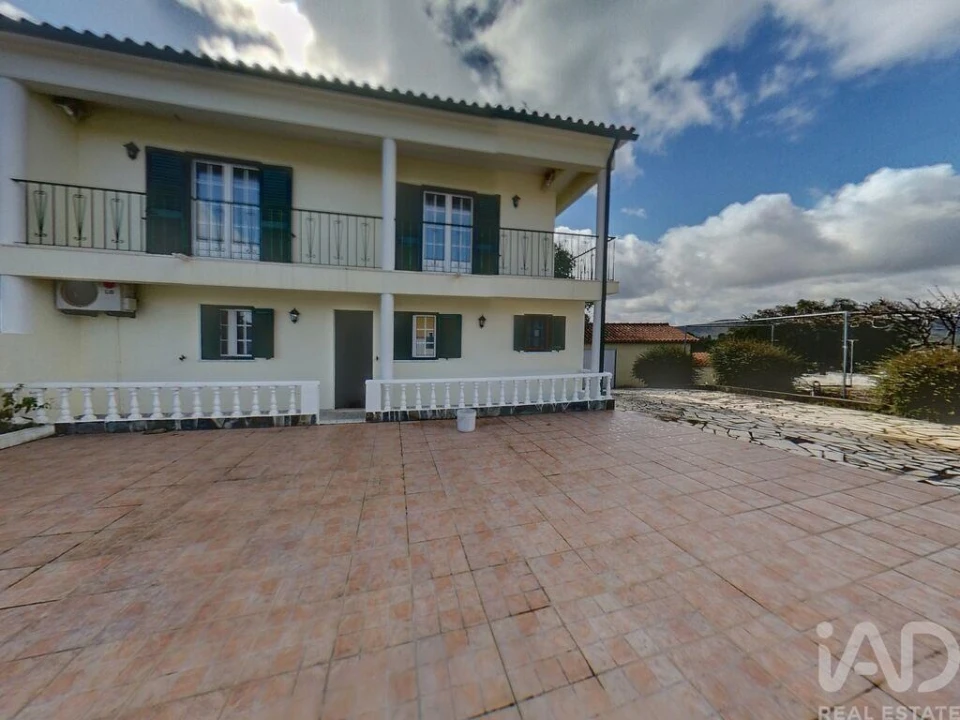 Moradia T3 para Arrendamento em São Pedro do Esteval Foto 5