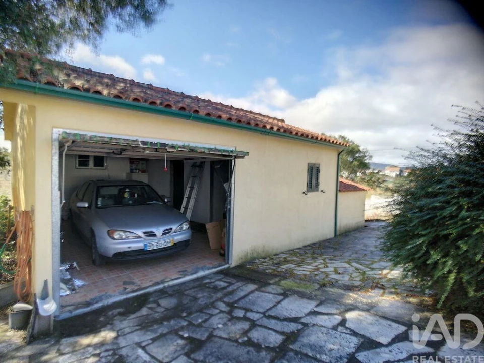 Moradia T3 para Arrendamento em São Pedro do Esteval Foto 16