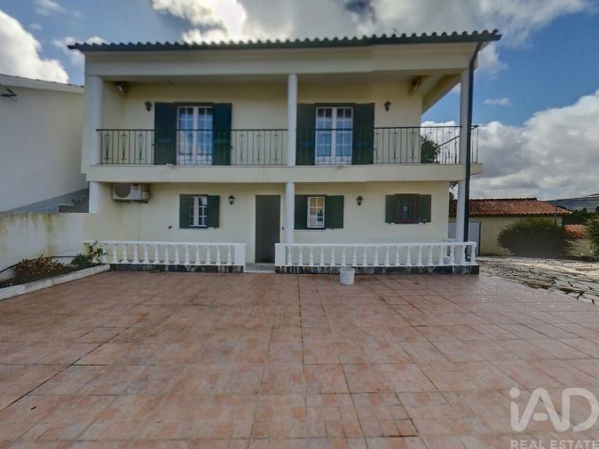 Moradia T3 para Arrendamento em São Pedro do Esteval Foto 4