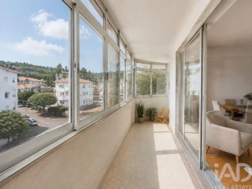 Apartamento T3 para Venda em São João das Lampas e Terrugem