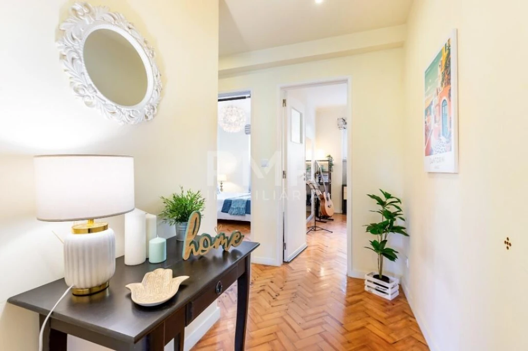 Apartamento T2 para Venda em Santa Clara Foto 6