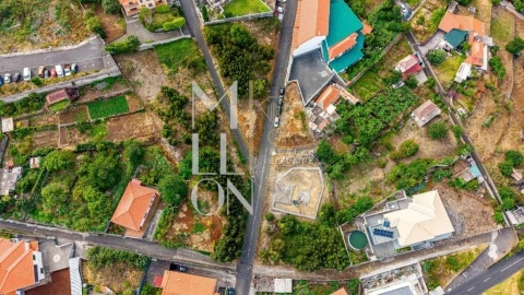 Terreno para Venda em Santa Cruz
