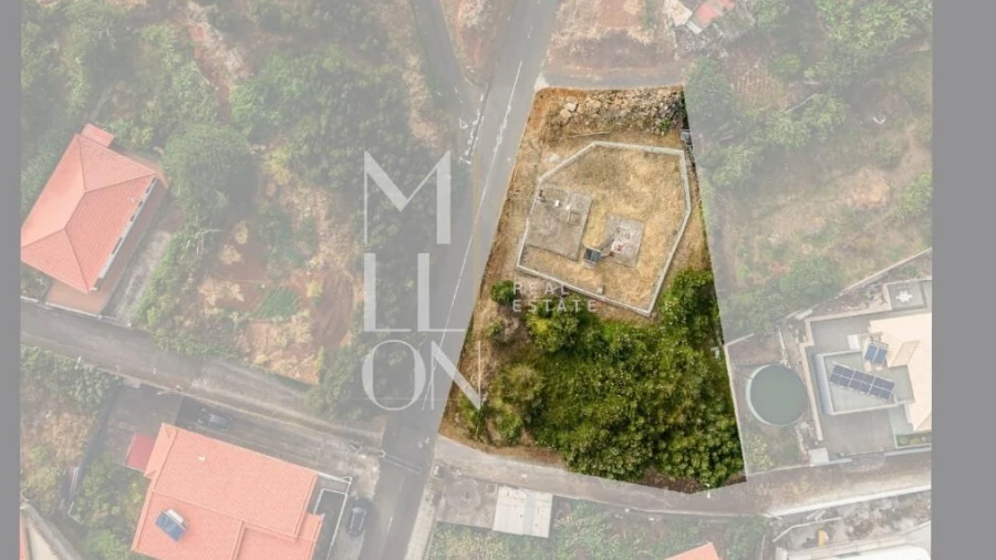 Terreno para Venda em Santa Cruz