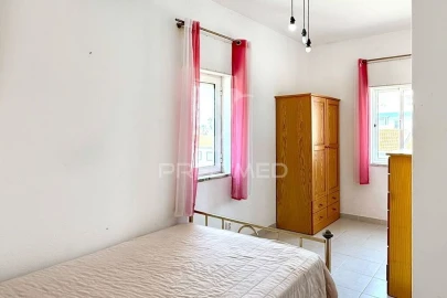 Apartamento T3 para Venda em Bensafrim e Barão de São João
