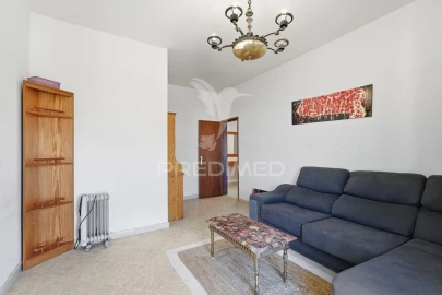 Apartamento T3 para Venda em Bensafrim e Barão de São João