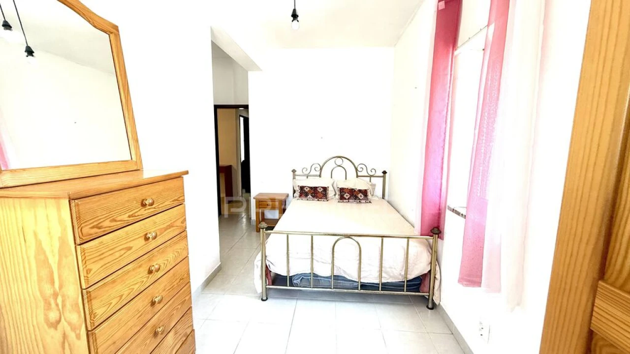 Apartamento T3 para Venda em Bensafrim e Barão de São João Foto 13
